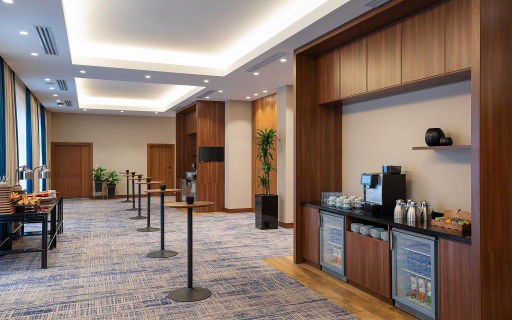 Courtyard By Marriott Tashkent Hotel Luaran gambar