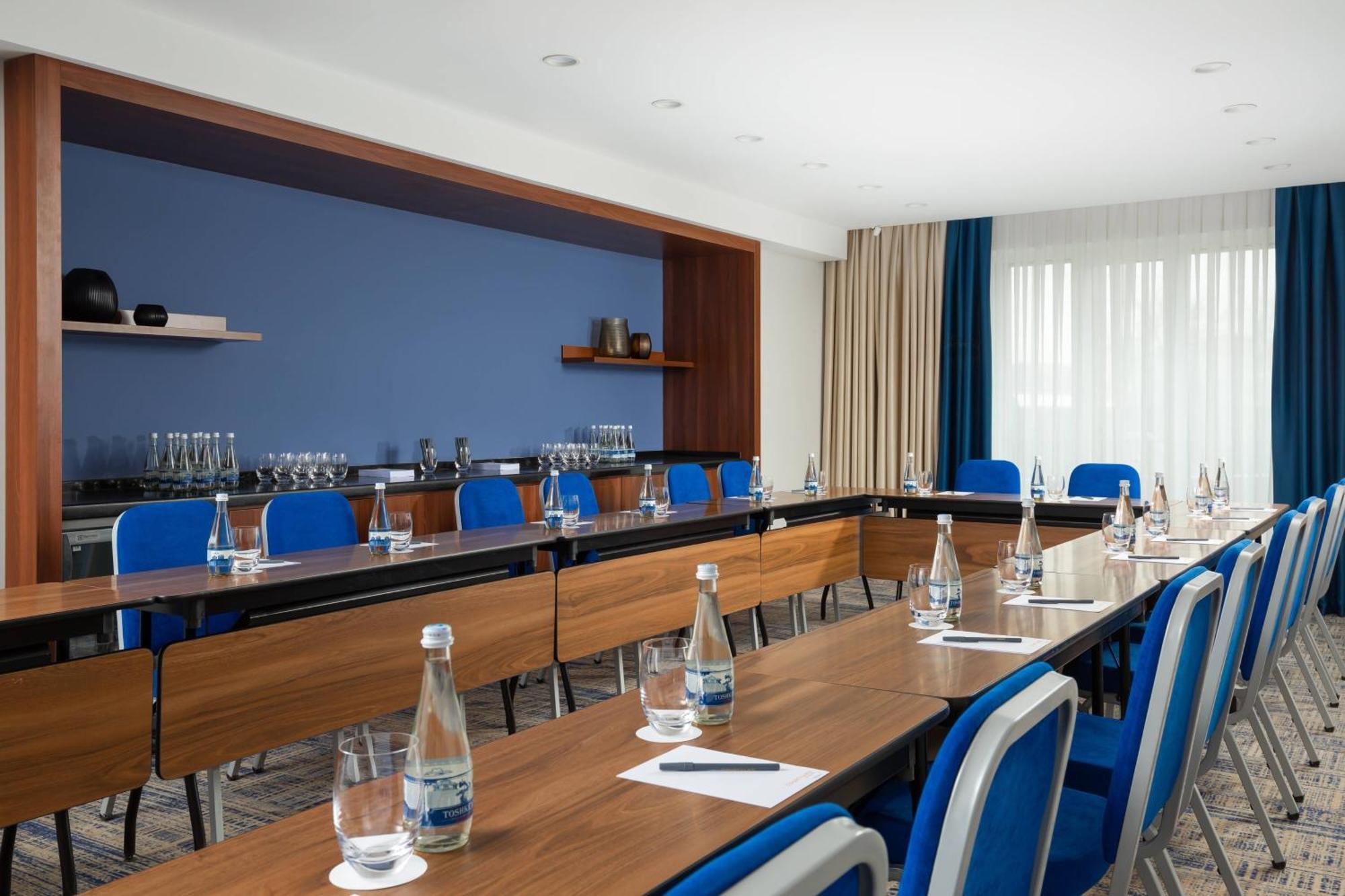 Courtyard By Marriott Tashkent Hotel Luaran gambar