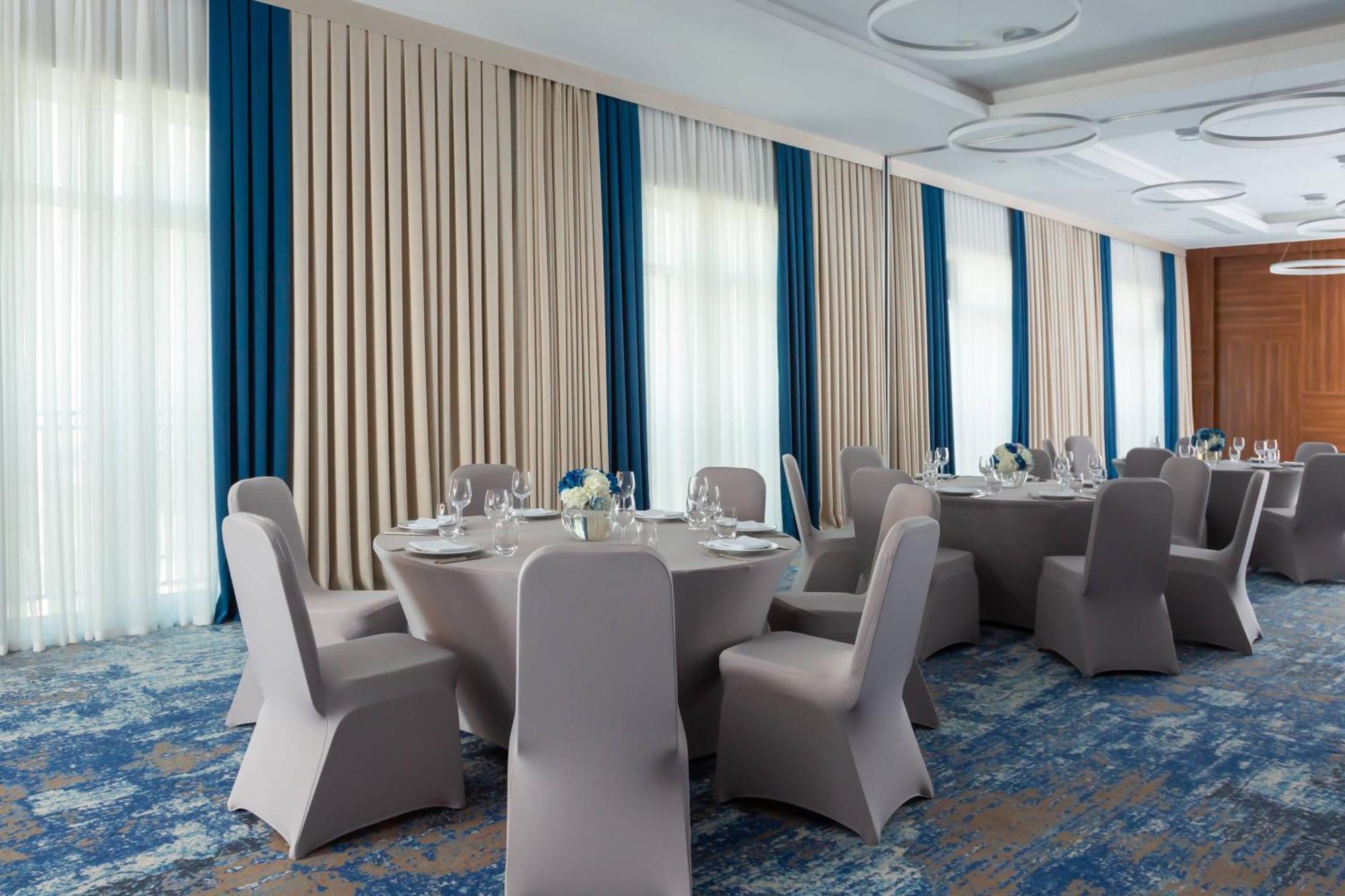 Courtyard By Marriott Tashkent Hotel Luaran gambar